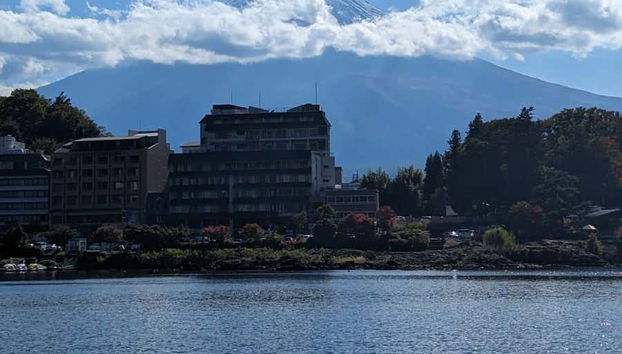 Sail the tranquil waters of Lake Kawaguchi