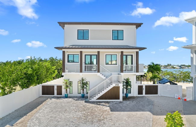 Luxury Seaside Escape Pool Dock Scenic Views - Foto 70