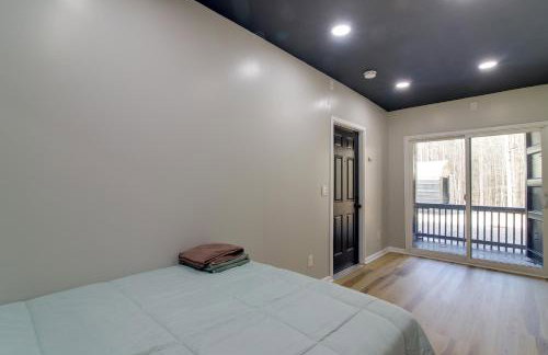 Woodsy North Georgia Mountain Hideaway with Fire Pit - Photo 11