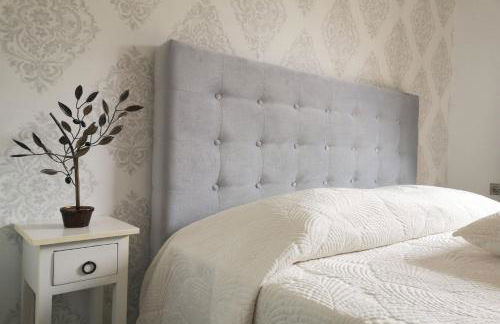 Pirofani Villa Apartments - Photo 29