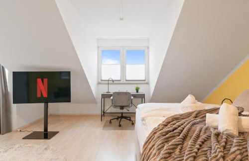 Kingsize Bett, Balkon, Arbeitsplatz, Netflix - Foto 10