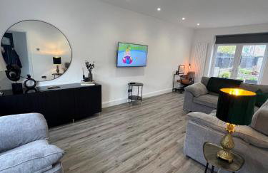 Luxury Modern 3 Bedroom House - Foto 8