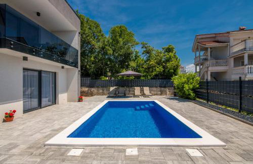 Apartments Villa "Aurea" with pool - Photo 5