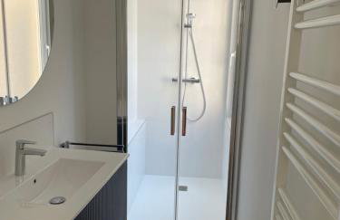 Appart POP 1 Centre ville calme avec parking public - Foto 12