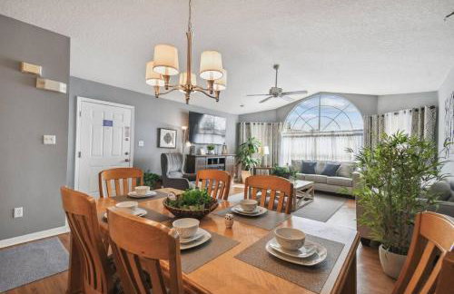 FABULOUS New Decor, Near Dis, Fireplace, Star Wars Children's BR, Next To Pool, LOW rates! - Foto 71