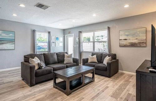 Private Luxe Pool Club Heated Spa - Foto 6