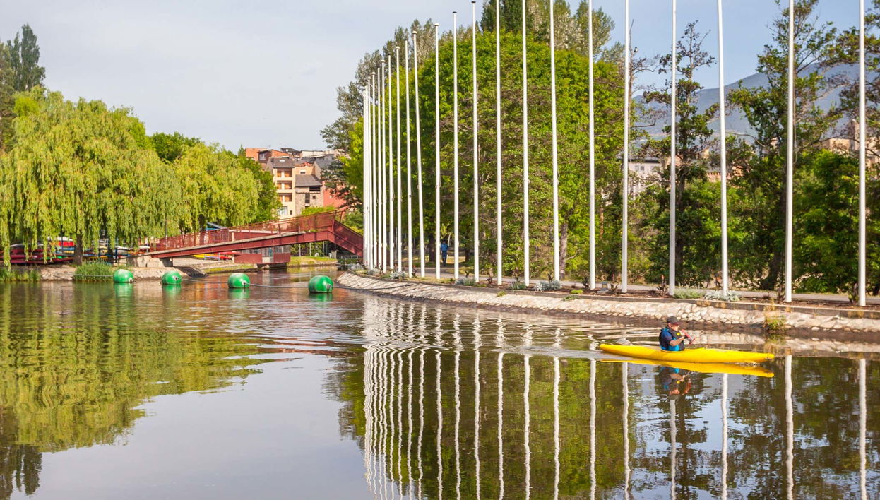 Segre Olympic Canal Kayak Tour - Foto 1