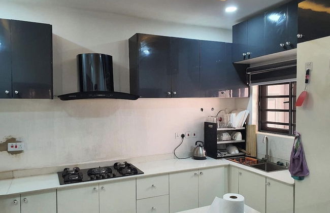 Readyhomes Shortlets and Apartments - Foto 13