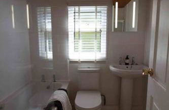 The Little House - Photo 36