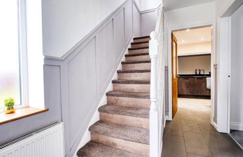 Westhoughton 3 Bedroom House - Free Parking - Photo 31