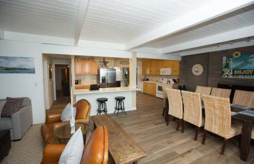 ON THE SAND!! Private Beach! OCEAN FRONT HOT TUB!! - Foto 43