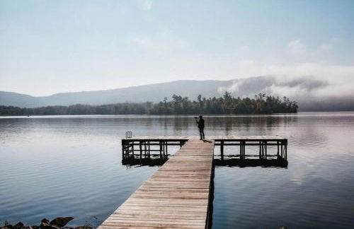 Rustic Chic Alabama Cabin w Loft Fire Pit Pet Friendly Fenced Yard Lake Guntersville - Lucky Lodge - Foto 66