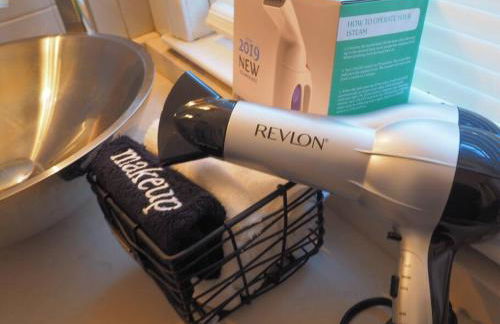 Casa al Mare Beachfront Retreat King Bed Near Yale - Foto 36