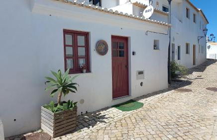 Casa Marreiros Holiday Home - Photo 22