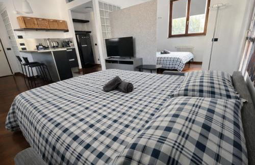 BASTIA RF Stylish Renovated Suite Apartment Scalo Romana Up to 4 Guests Milan Olympics - Foto 11