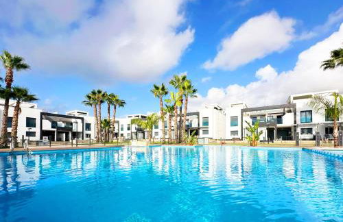 Oasis Beach nice ground floor bungalow overlooking the pool and garden - Foto 36