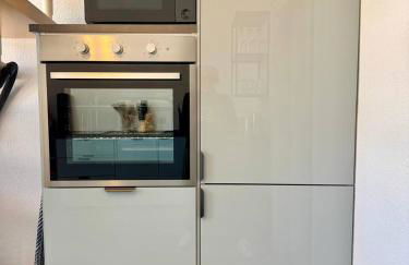 Helles Ferienhaus super zentral mit gratis Stellplätzen N162 - Photo 41