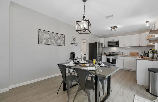 Stunning Haus With Hot Tub, Grill & Fire Pit! - Foto 13