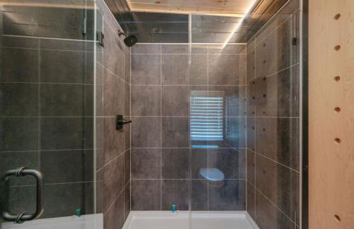 Luxury Waterfront Cabin 8 - Foto 20