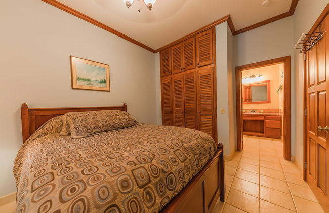 Tara Del Sol - Photo 2