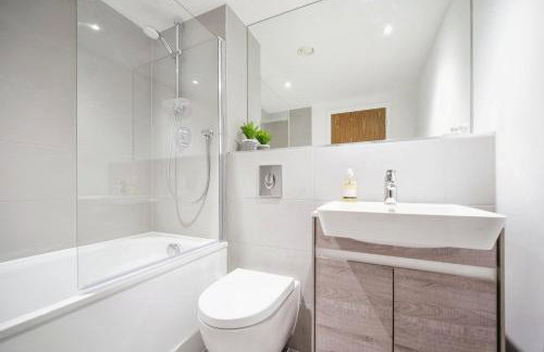 1 Bed Serviced Apartment Bracknell 5 mins from station - Photo 29