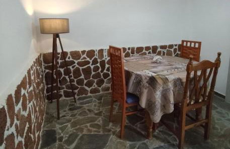 Traditional Stone House - Photo 15