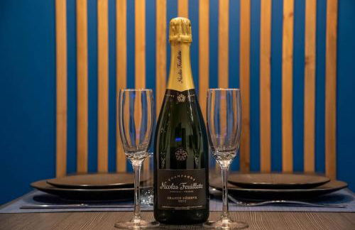 BLUE NIGHT - Jacuzzi - Bord de Seine - Foto 16