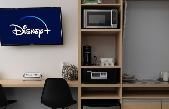 Entire Studio With Free Shuttle to Disney - Foto 10