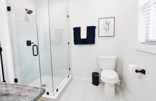 Elmwood Park Retreat Renovated 3 Bed 2 Bath DT - Foto 18