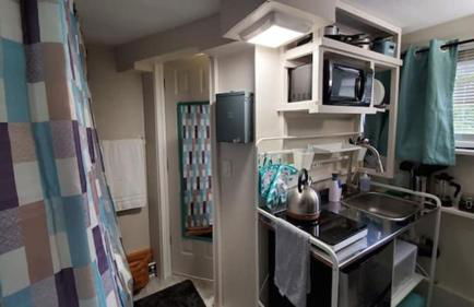 Cozy Cottages across from the Food Trucks of Aloha mall - Foto 59