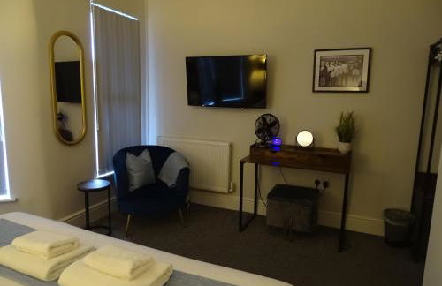 Modern & Stylish Home at the corner of famous Penny Lane in Liverpool - Foto 71