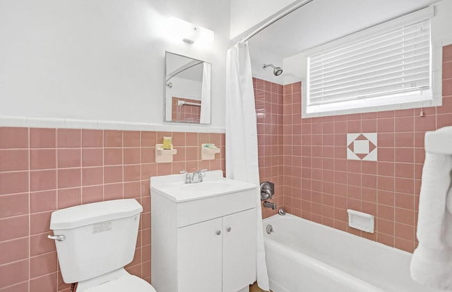 Cozy Beachfront Retreat Near Marina & Dining - Foto 10