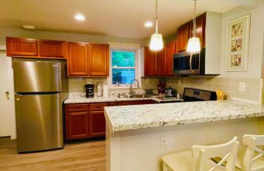 Very cozy 3 bedroom house close to everything - Foto 4