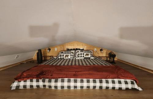 Serenity Cabin - Cozy Mountain retreat - Photo 42