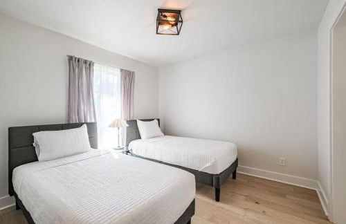 Rena Home Sleeps 8 Yard King Ensuite - Foto 13