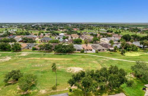 Bright Pharr Getaway Spacious Family Home w Garage and WiFi - Foto 21