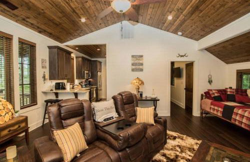 NEW FOREST COTTAGE W/GRILL & DECK:HIKE, FISH, GOLF - Foto 18