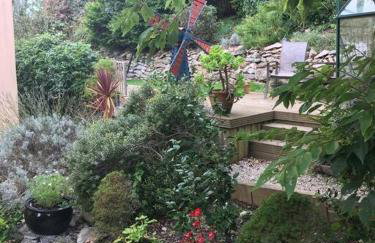 Bumble Bee Cottage - Photo 45