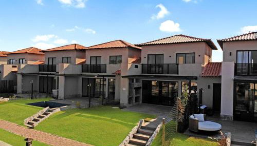 Casa em Condomínio Clube - Ar condicionado - Piscina - Foto 4