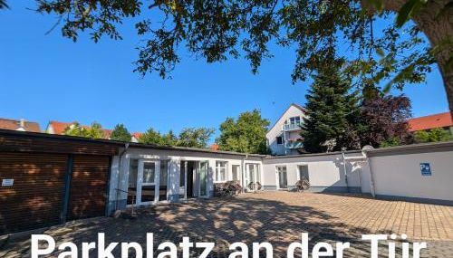 FeWo Urban Gotha-Apartment Friedenstein- Am Schlosspark- Parken an der der Tür- Barrierefrei, 900 Meter zum Bahnhof - Wallbox - Foto 2