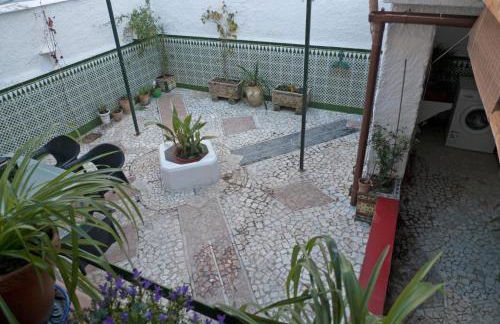 LA CASA DE LOS PINTORES, junto al centro de Granada - Foto 25