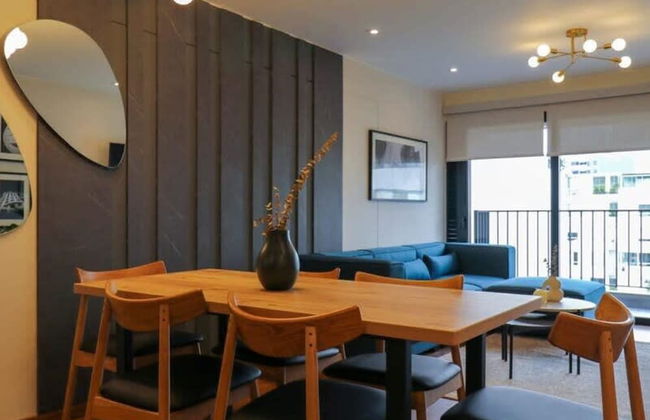 w Spectacular 1BR With Balcony in Miraflores - Photo 3