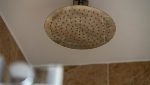 Entire home in Streatham with lovely views & ultra fast Wi-Fi - Foto 5, Shower