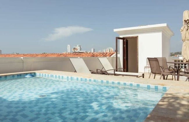 w Sophisticated 3BR House w AC in Cartagena - Photo 1