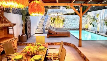 City Compass Sunset Villa - Photo 4, sunbed