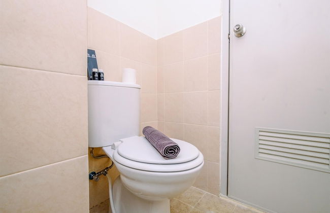 Well Design 2BR Apartment at Podomoro Golf View - Foto 15