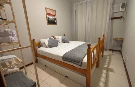 Lar da Beta Em Cabo Frio à 300m da Praia do Forte! - Foto 17