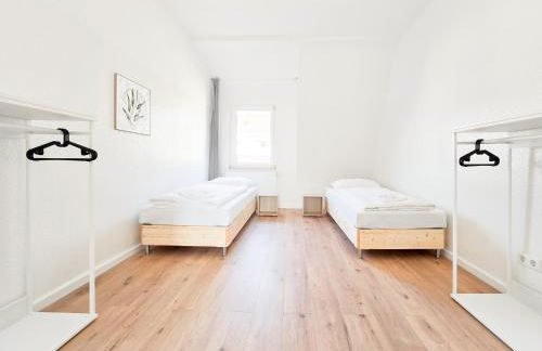 Tolstov Apartments - 6 Zimmer Wohnungen - 15 Min zur Messe DUS - Foto 7