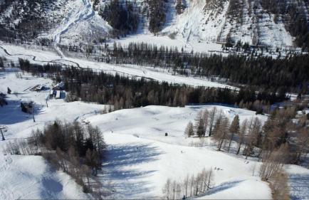 Chalet Chez Louis - Alpine Charm with Mont Blanc View & Ski Access - Foto 28