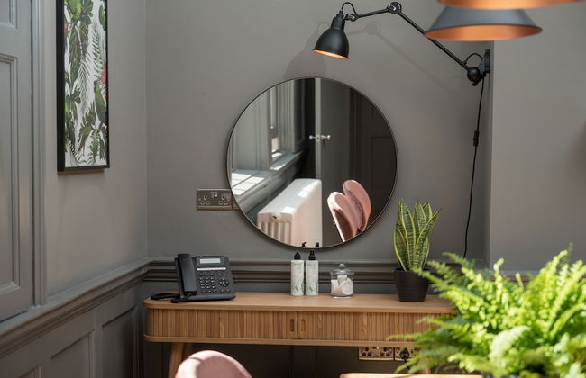 Hiding Space - Trim Street Apartments - Foto 54